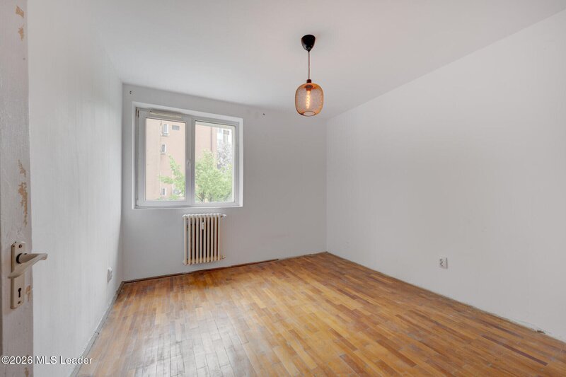 Titan, 2 camere langa parcul IOR, etaj 1, potential de transformare