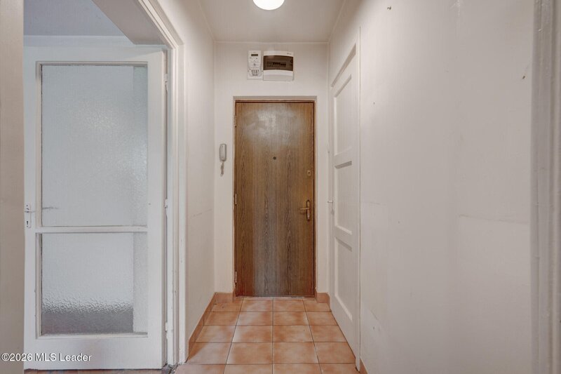 Titan, 2 camere langa parcul IOR, etaj 1, potential de transformare